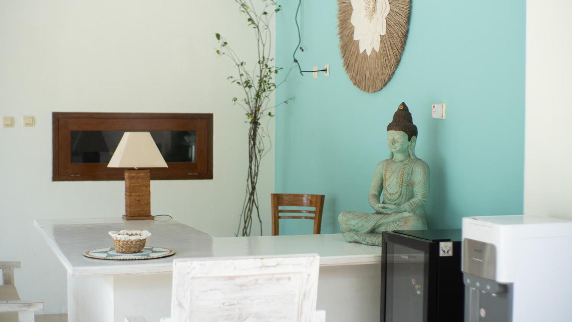 Apartament The White Bay Lombok Kuta  Zewnętrze zdjęcie