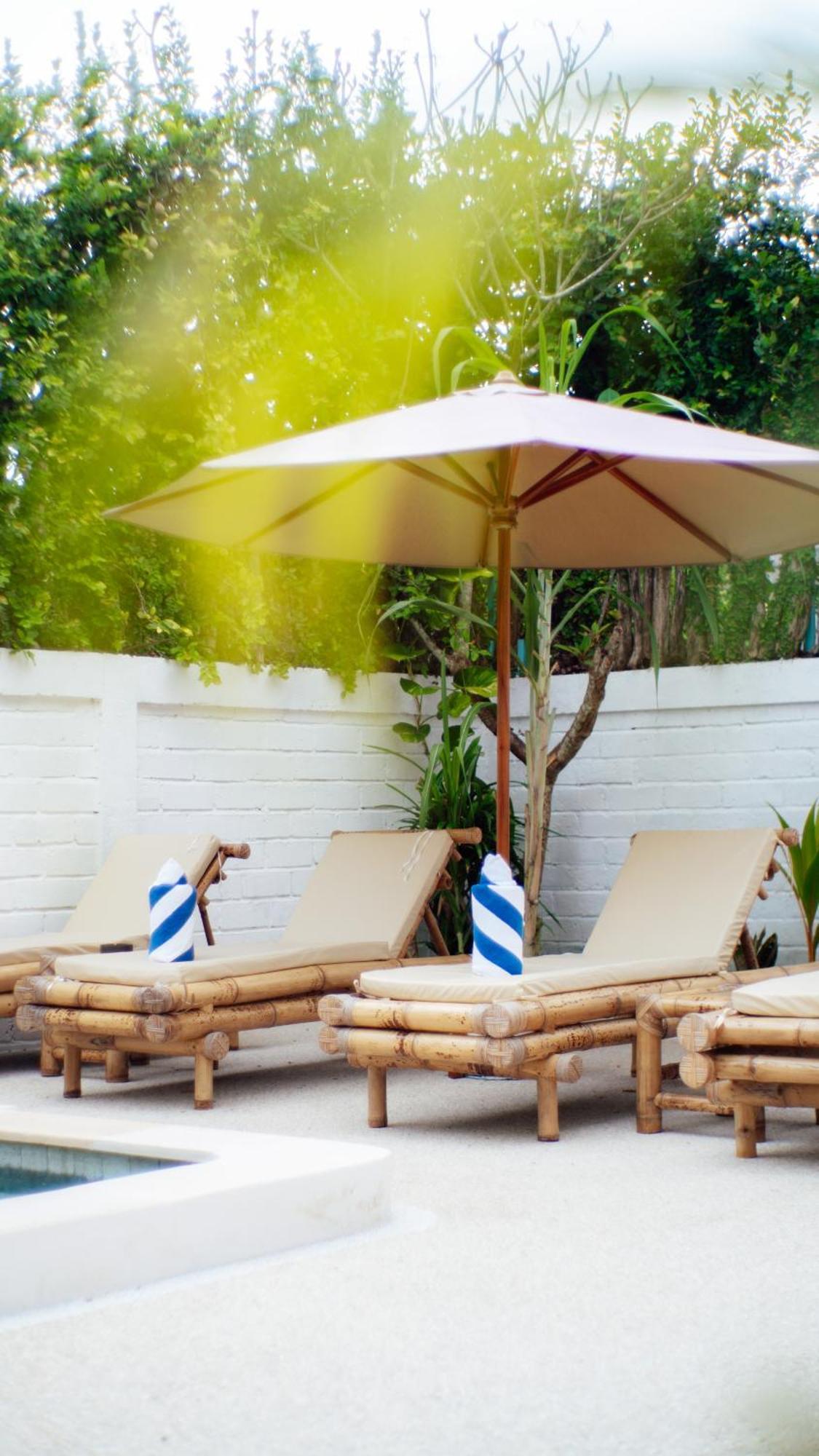 Apartament The White Bay Lombok Kuta  Zewnętrze zdjęcie
